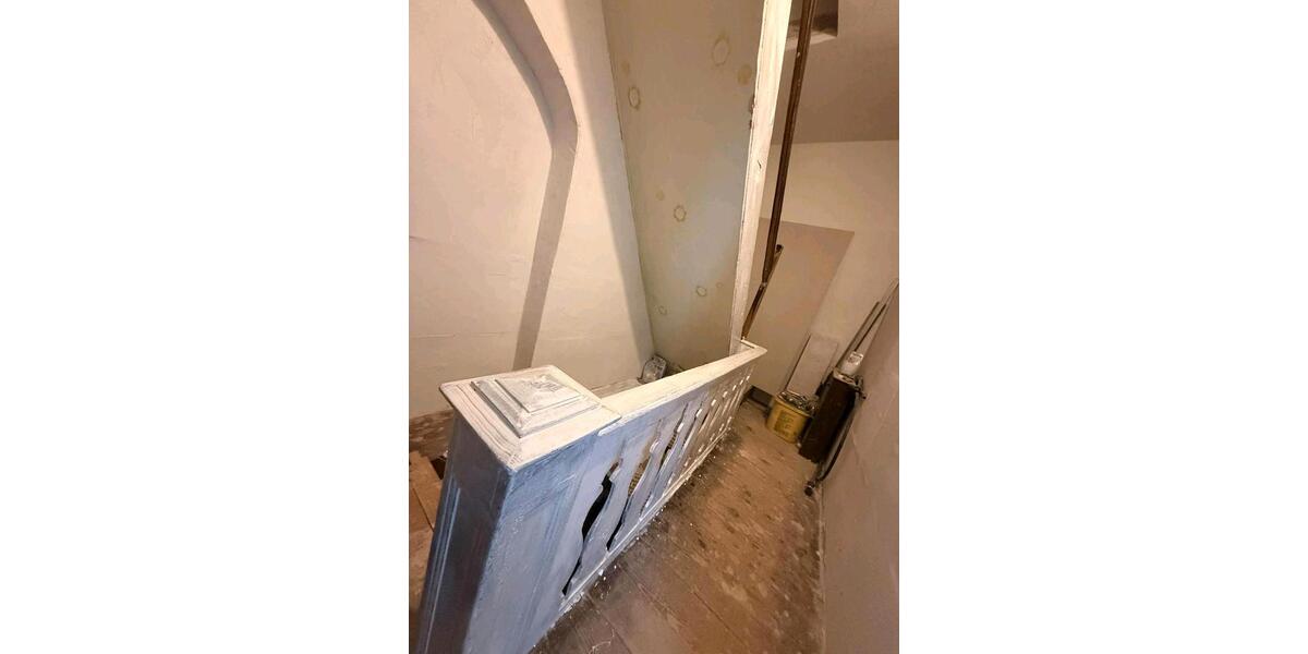 Einfamilienhaus Calbe (Saale) - 7 Zimmer, 120 m&sup2;, 75.000&euro; | Angebot:27024854