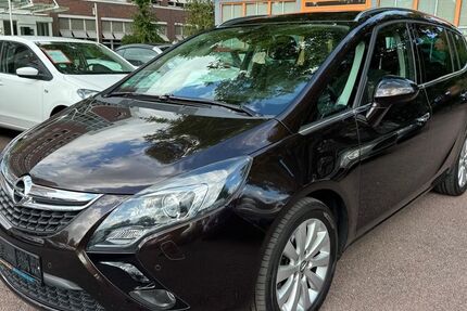 Opel Zafira Tourer 183.000 km 6.690 &euro; Magdeburg 39124