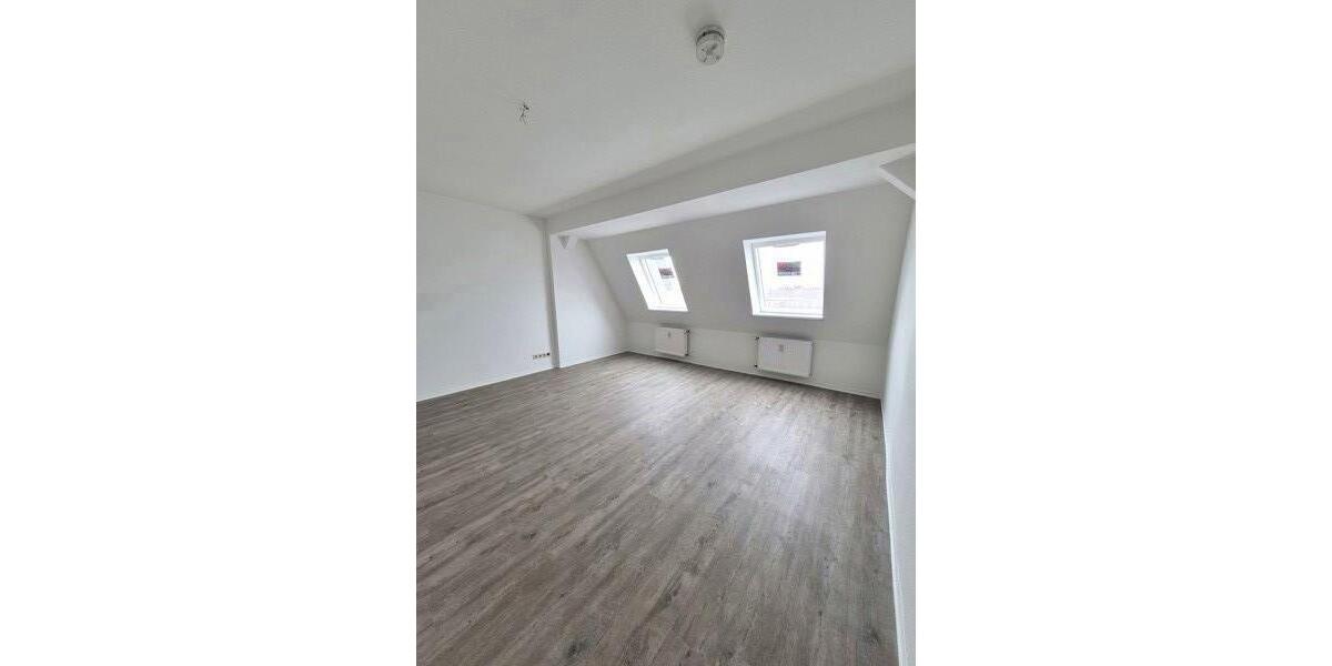 Etagenwohnung Magdeburg Nordwest - 3 Zimmer, 90 m&sup2;, 661&euro; | Angebot:25379558
