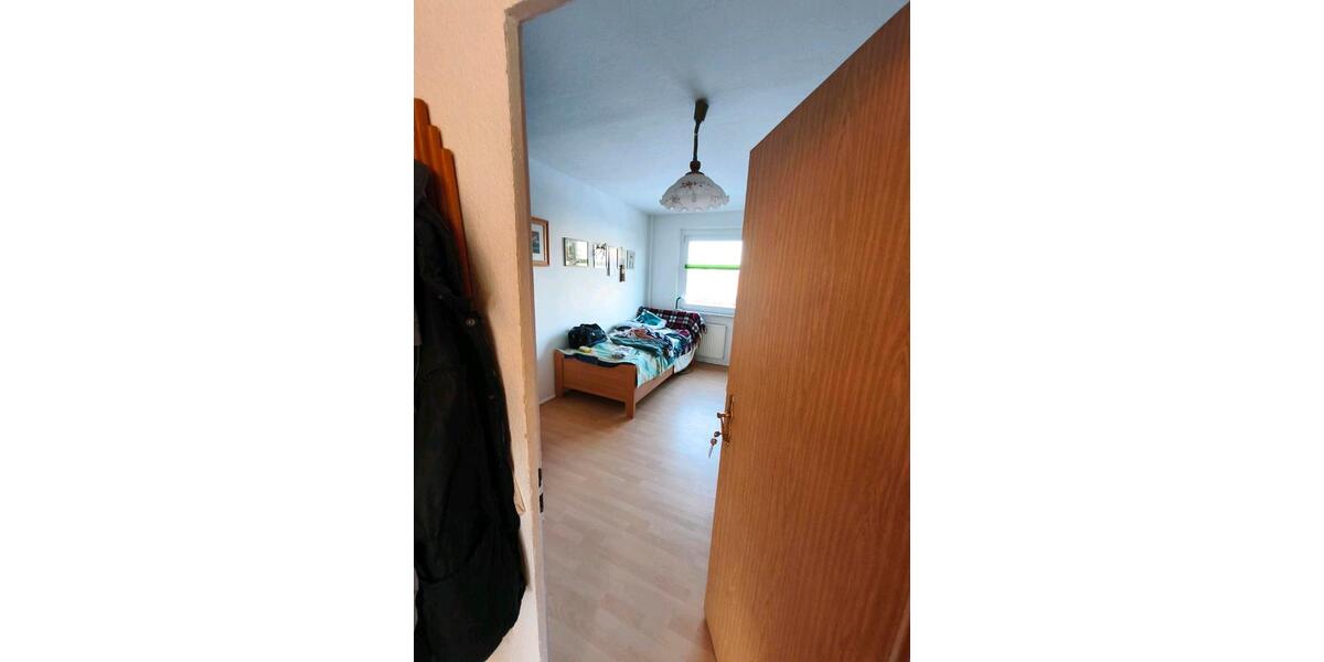 Etagenwohnung Magdeburg Großer Silberberg - 2 Zimmer, 53 m&sup2;, 80.000&euro; | Angebot:25803275