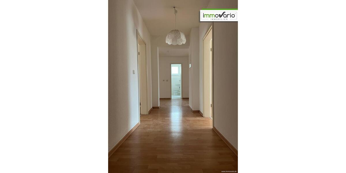 Dachgeschoßwohnung Magdeburg Brückfeld - 4 Zimmer, 113 m&sup2;, 790&euro; | Angebot:25510415