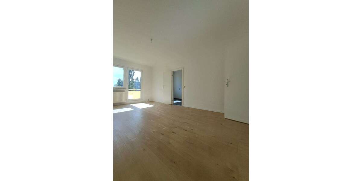 Etagenwohnung Magdeburg Großer Silberberg - 3 Zimmer, 71 m&sup2;, 530&euro; | Angebot:27488758