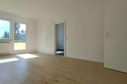 Wohnung Magdeburg Großer Silberberg - 3 Zimmer, 71 m&sup2;, 530&euro; | Angebot:27488758