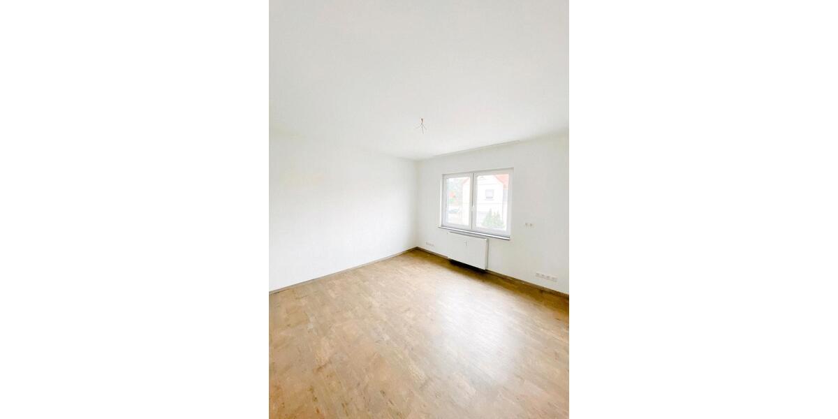 Etagenwohnung Möckern - 4 Zimmer, 90 m&sup2;, 900&euro; | Angebot:26346683