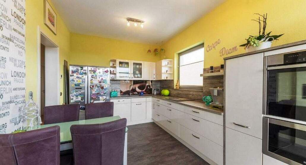 Moderne Familienwohnung mit Balkon in Magdeburgs Werder 4 zimmer