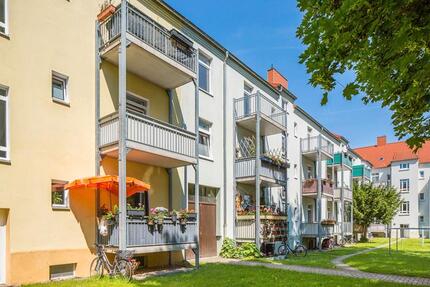 Wohnung Magdeburg Leipziger Straße - 3 Zimmer, 84 m&sup2;, 521&euro; | Angebot:25263286