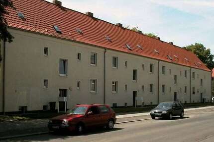 Wohnung Magdeburg Nordwest - 2 Zimmer, 38 m&sup2;, 303&euro; | Angebot:27113515