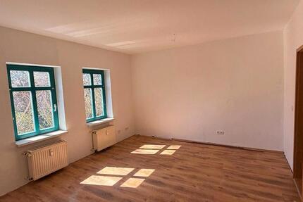 Wohnung Wolmirstedt - 4 Zimmer, 104 m&sup2;, 700&euro; | Angebot:26136838