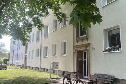 Wohnung Calbe - 2 Zimmer, 46 m&sup2;, 300&euro; | Angebot:23538054