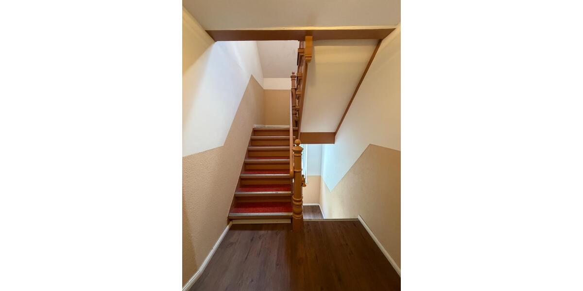 Dachgeschoßwohnung Magdeburg Leipziger Straße - 2.5 Zimmer, 64 m&sup2;, 400&euro; | Angebot:27532906