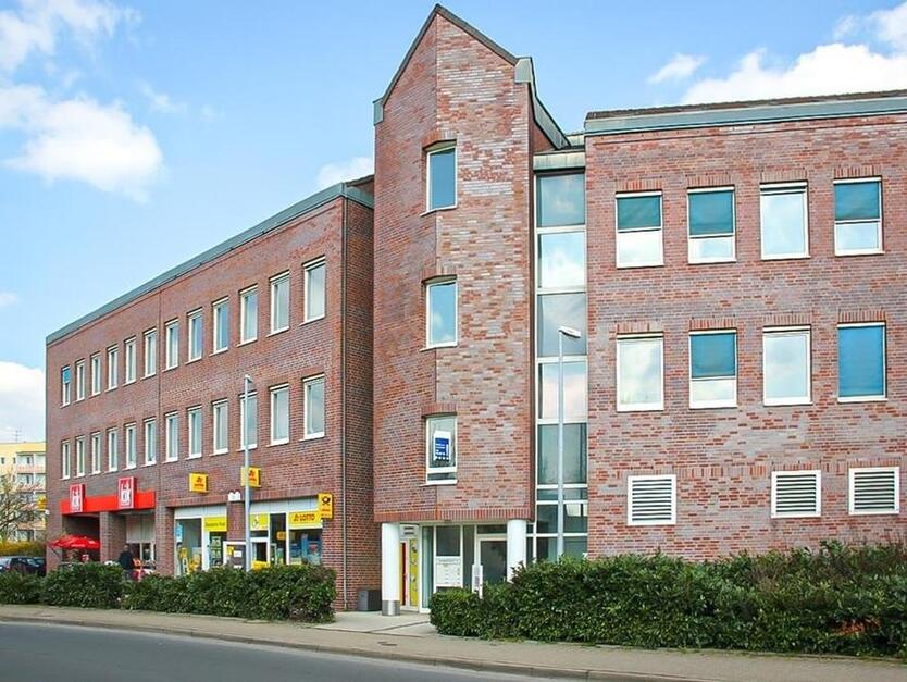 Ihre Büro oder Praxisräume mit super Infrastruktur! zimmer