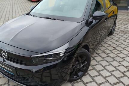 Opel Corsa 17.537 km 17.480 &euro; Oschersleben 39387