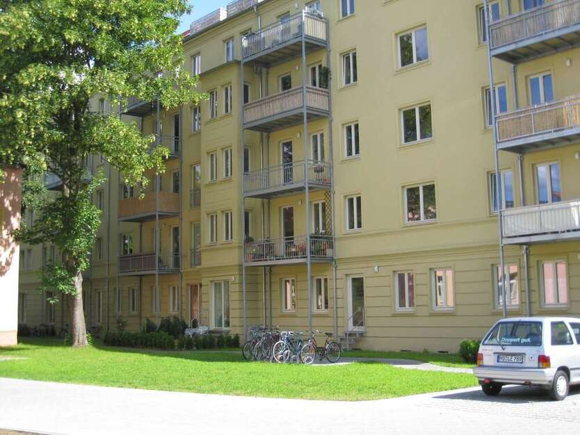 Wohnung zum Kaufen in Magdeburg 63.000 € 37 m²