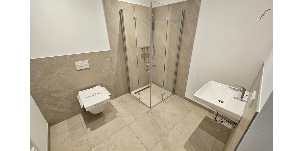 Etagenwohnung Magdeburg Neue Neustadt - 2 Zimmer, 75 m&sup2;, 716&euro; | Angebot:26662544
