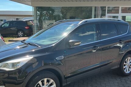 Ford Kuga 158.000 km 7.480 &euro; Möser 39291