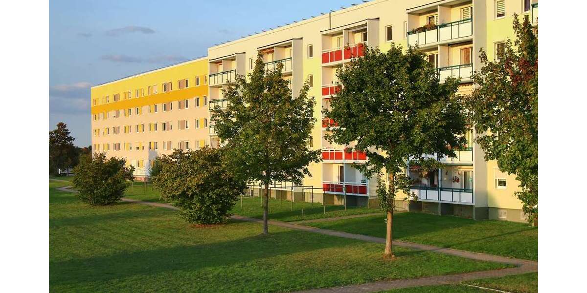 Etagenwohnung Calbe - 3 Zimmer, 57 m&sup2;, 303&euro; | Angebot:26195514