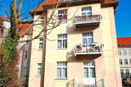 Wohnung Magdeburg Stadtfeld Ost - 3 Zimmer, 84 m&sup2;, 150.000&euro; | Angebot:26826392