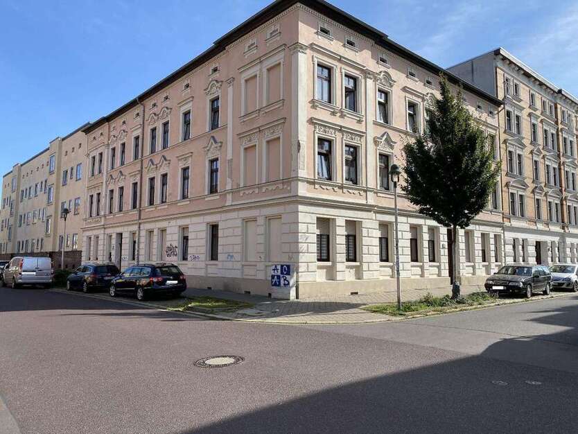Wohnung zum Mieten in Magdeburg 320 € 45 m²