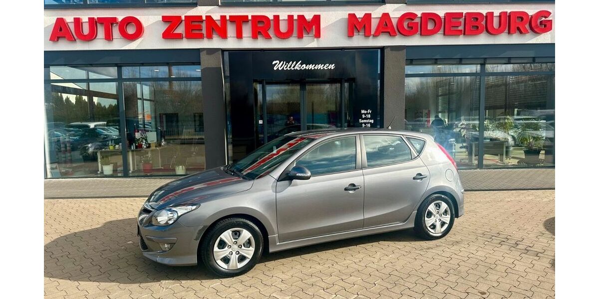 Hyundai i30 141.925 km 5.950 &euro; Magdeburg 39112