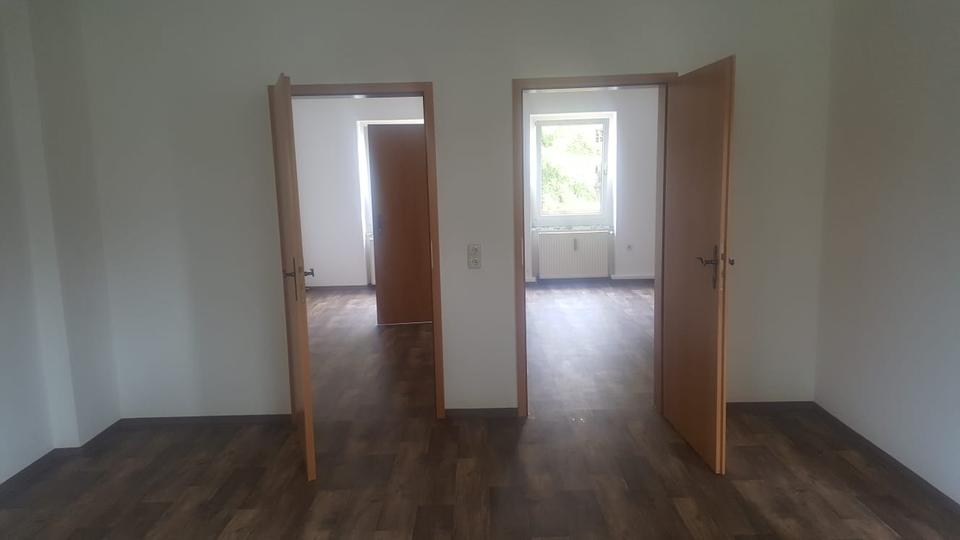 Etagenwohnung Sülzetal - 3 Zimmer, 67 m&sup2;, 300&euro; | Angebot:26416337
