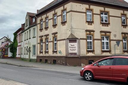 Haus Wolmirstedt - 18 Zimmer, 620 m&sup2;, 120.000&euro; | Angebot:25236469