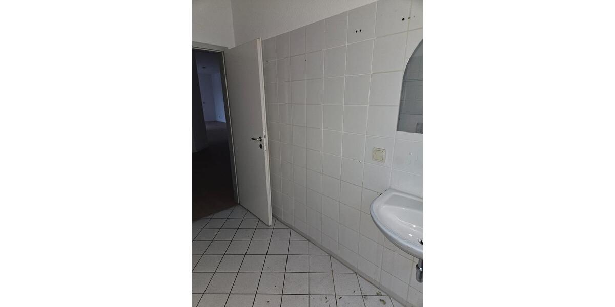 Etagenwohnung Magdeburg Neue Neustadt - 3 Zimmer, 89 m&sup2;, 630&euro; | Angebot:25903022