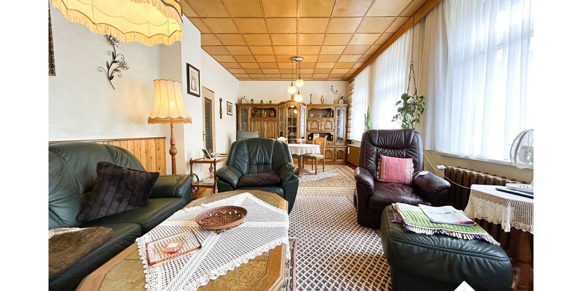 Charmante Doppelhaushälfte in ruhiger Lage mit historischem Charakter und viel Potenzial - Doppelhaushälfte Haldensleben Börde - Haldensleben | Angebot:27007956