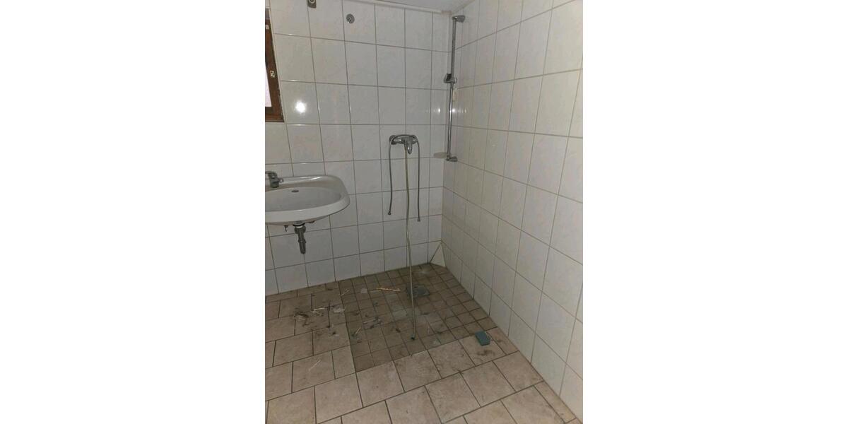 Bauernhaus, Landhaus Calbe (Saale) - 12 Zimmer, 200 m&sup2;, 79.400&euro; | Angebot:26521048