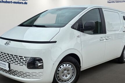 Hyundai STARIA 85.582 km 23.490 &euro; Magdeburg 39108