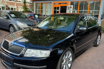 Skoda Superb 217.500 km 4.990 &euro; Magdeburg 39124