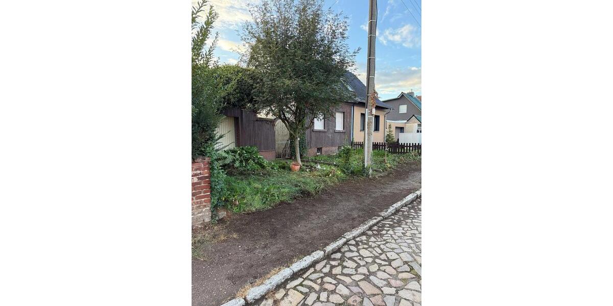 Doppelhaushälfte Magdeburg Ottersleben - 4 Zimmer, 100 m&sup2;, 140.000&euro; | Angebot:25414067