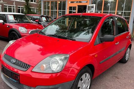 Ford Fiesta 39.800 km 3.290 &euro; Magdeburg 39124