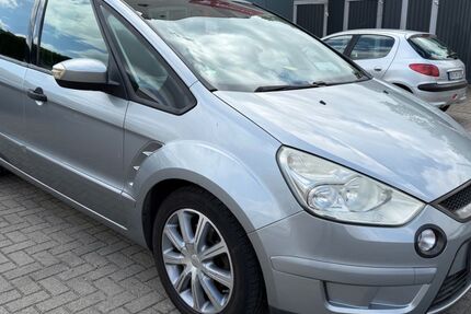 Ford S-Max 149.000 km 2.790 &euro; Magdeburg 39112