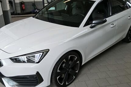 Cupra Leon 41.165 km 31.490 &euro; Magdeburg 39128