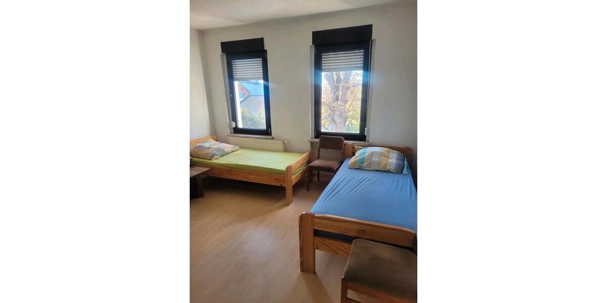 Einfamilienhaus Börde-Hakel Hakel - 9 Zimmer, 200 m&sup2;, 85.000&euro; | Angebot:26278609