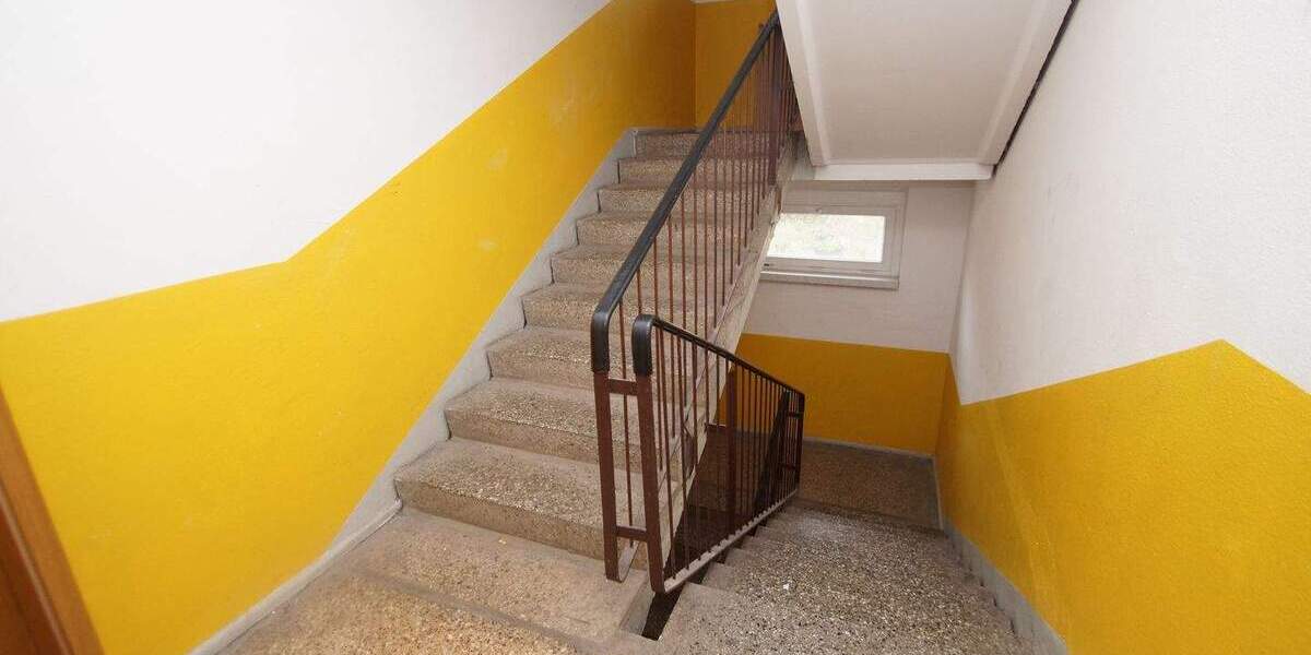 Etagenwohnung Magdeburg Altstadt - 4 Zimmer, 83 m&sup2;, 623&euro; | Angebot:25799030