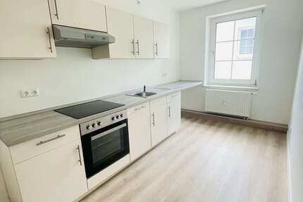 Wohnung Magdeburg Sudenburg - 2 Zimmer, 61 m&sup2;, 555&euro; | Angebot:27731289
