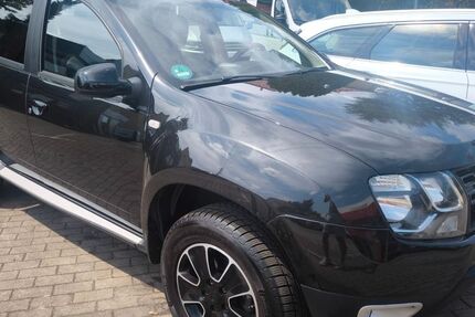 Dacia Duster 64.510 km 9.480 &euro; Magdeburg 39130