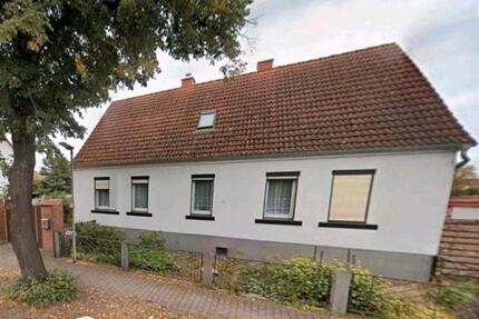 Haus Biederitz - 6 Zimmer, 145 m&sup2;, 145.000&euro; | Angebot:26594490