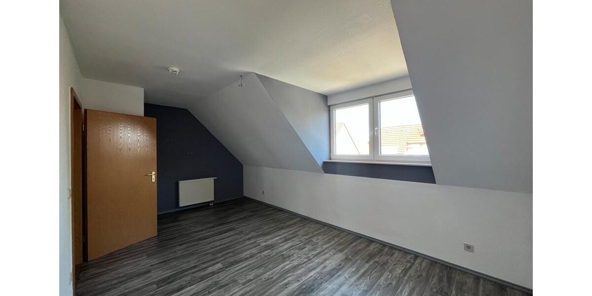 Reihenhaus mit Garten und eigenem Stellplatz in Ottersleben 4 zimmer