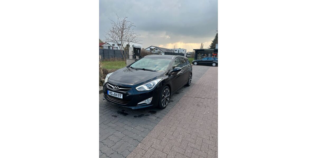 Hyundai i40 202.000 km 7.000 &euro; Magdeburg 39126