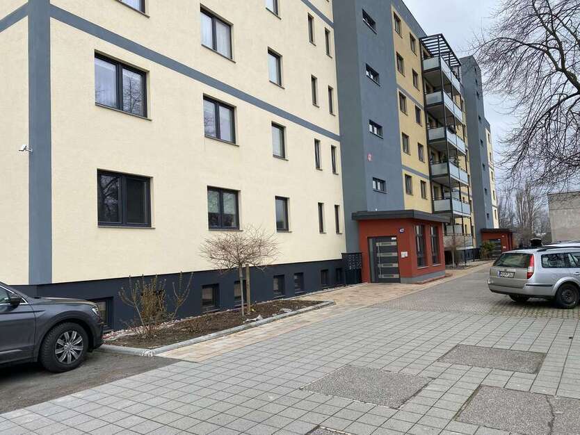Wohnung zum Mieten in Magdeburg 585 € 65 m²