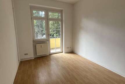 Wohnung Magdeburg Leipziger Straße - 3 Zimmer, 64 m&sup2;, 465&euro; | Angebot:27688332