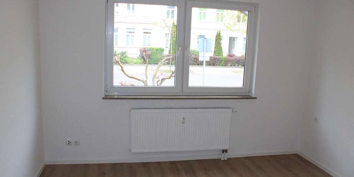frisch renovierte 3 Zimmer-Wohnung mit Balkon und Tageslichtbad *ab sofort verfügbar* 3 zimmer