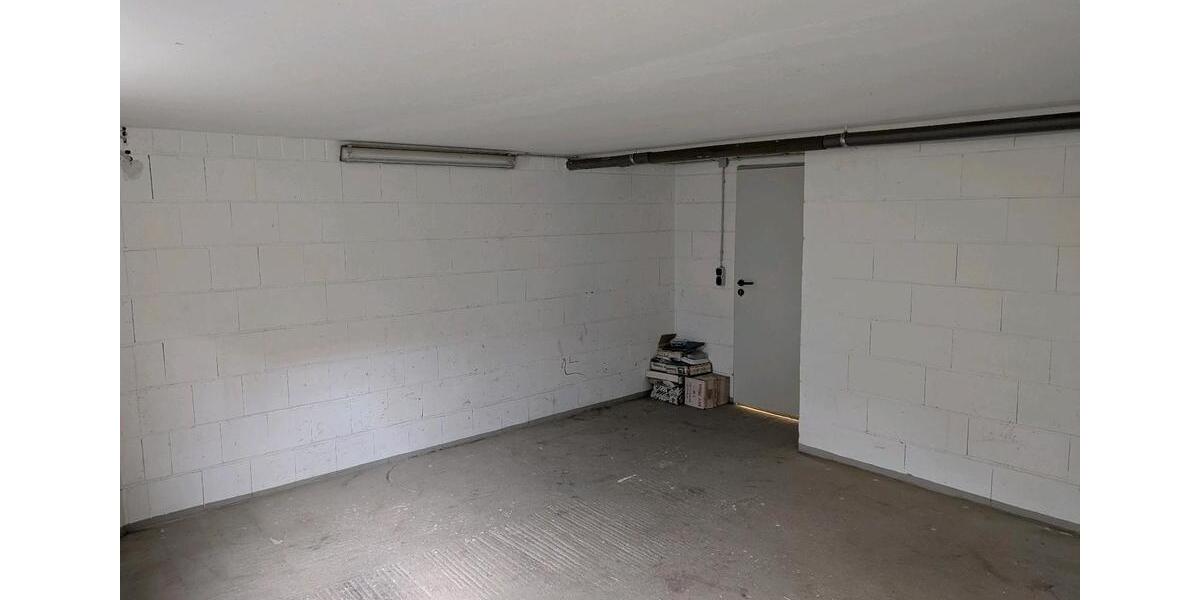 Dachgeschoßwohnung Magdeburg Lemsdorf - 4 Zimmer, 146 m&sup2;, 1.200&euro; | Angebot:26676914