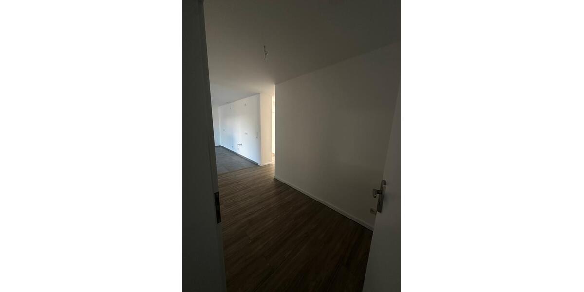 Etagenwohnung Magdeburg Alt Olvenstedt - 3 Zimmer, 90 m&sup2;, 1.350&euro; | Angebot:26463262