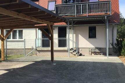 Doppelhaushälfte. Zwei Wohnungen. 5 zimmer