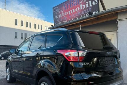 Ford Kuga 62.600 km 15.500 € Magdeburg 39106