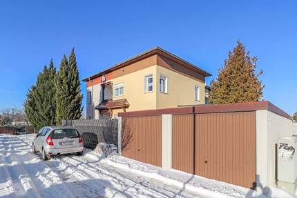 Zuhause ankommen - Familienfreundliche Doppelhaushälfte in Magdeburg 5 zimmer