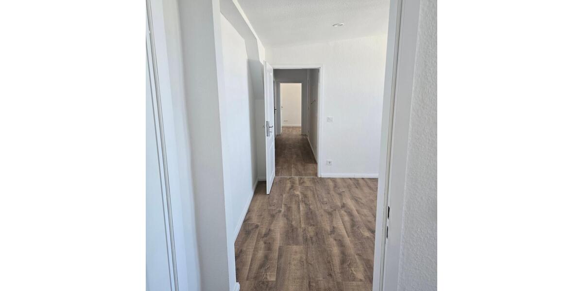 Dachgeschoßwohnung Magdeburg Ottersleben - 3 Zimmer, 72 m&sup2;, 125.000&euro; | Angebot:26944629